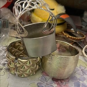 Set of 4 Big Chunky Silver and Gold Bangle Set